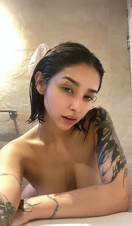 pieceofsweet sexy actress gallery