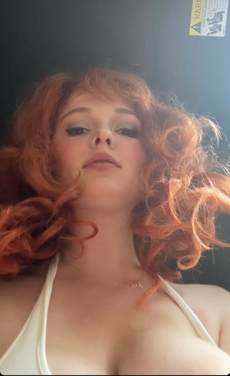 Avalon Warren pornstar art image