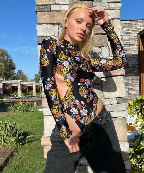 real teen onlyfans art naked archive