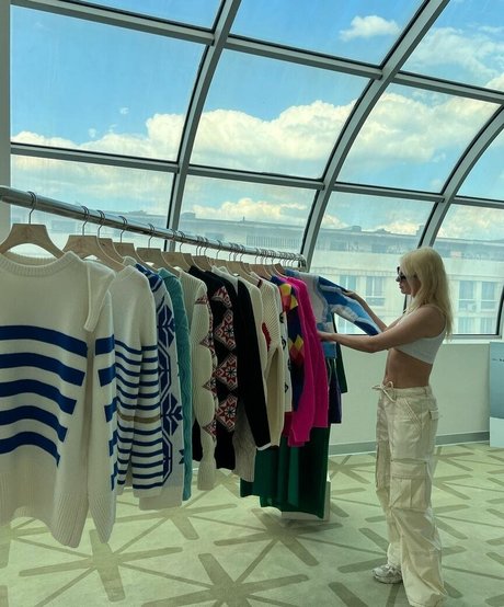 body onlyfans nude image