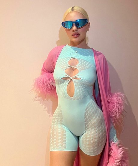 ebony onlyfans pretty archive