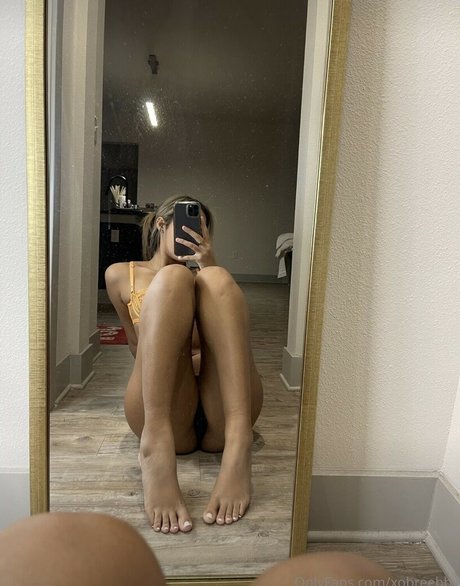 xobreebby model sexy archive