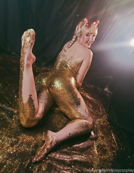 kissycosplay nudes model photo