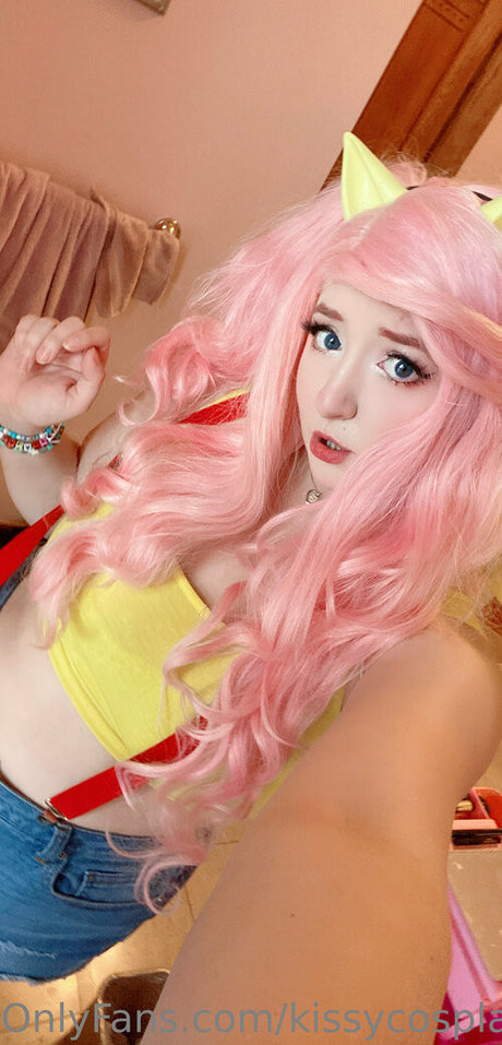 kissycosplay model sexy gallery