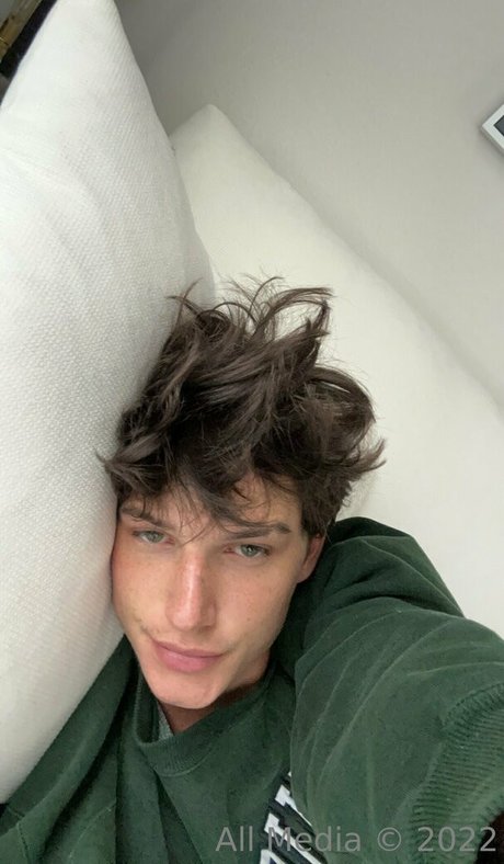 notgavinn pornstar pretty image