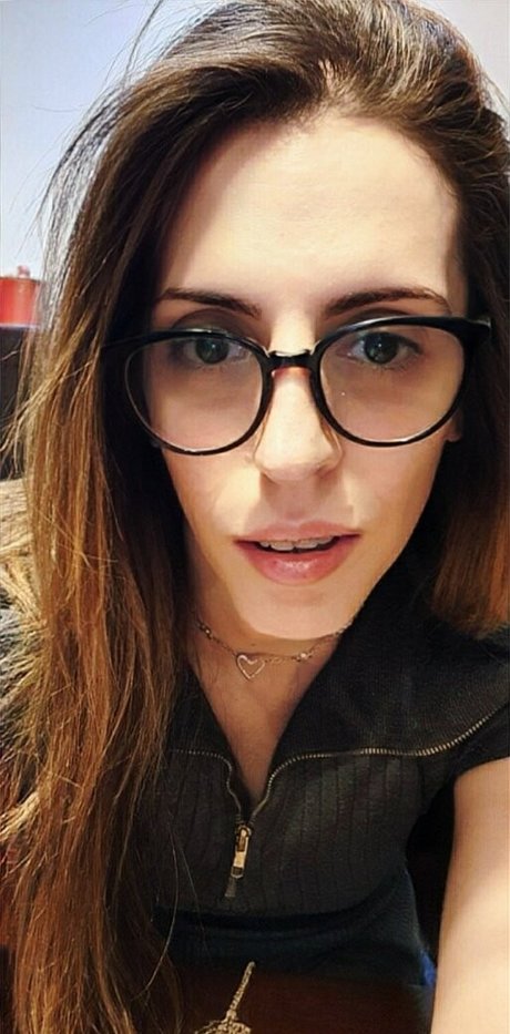 blowbang onlyfans beautiful naked pics