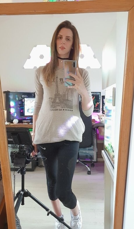 newivy cb hot star pics