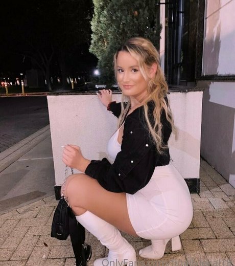 finallylegal18 sexy actress images