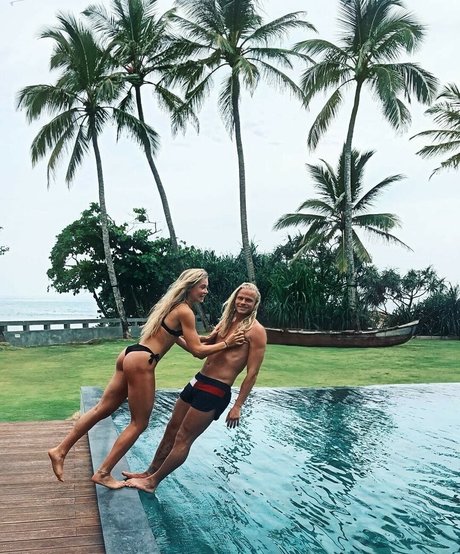 emo onlyfans beautiful pic