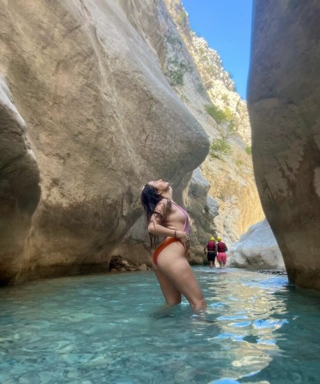 ebony smoking onlyfans free porn pic