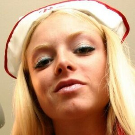 Skye Model model exclusive galleries