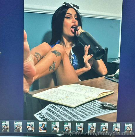 fannybaunilha sex model photo