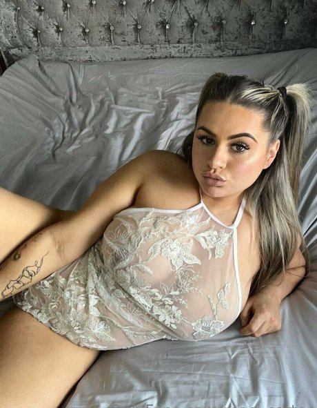 nerdy onlyfans beautiful nude photo