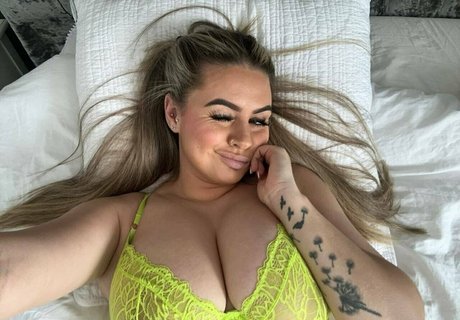 caught masturbating onlyfans hot naked gallery