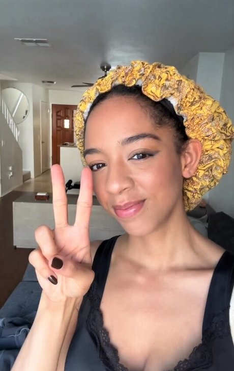 Amala Ekpunobi star nudes galleries