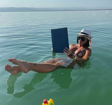 toochis world nude star gallery