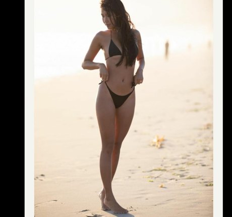 naughty onlyfans sexy naked pic