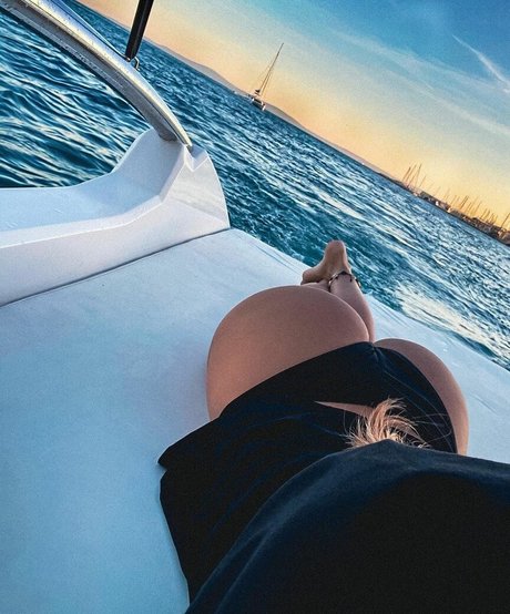 mature wife onlyfans free picture