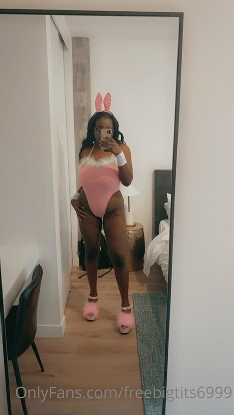 freebigtits6999 top star pics