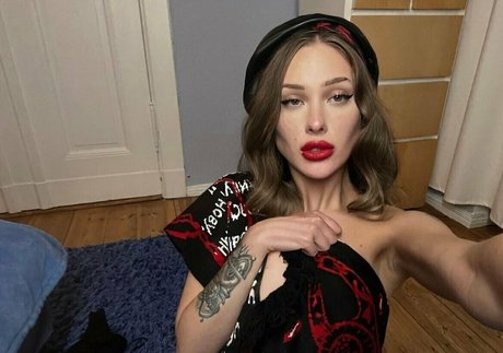 sospicyblog model perfect galleries