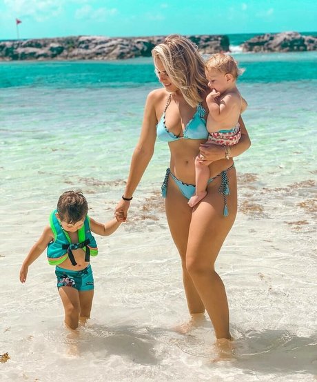 bbc squirt onlyfans art nude pics