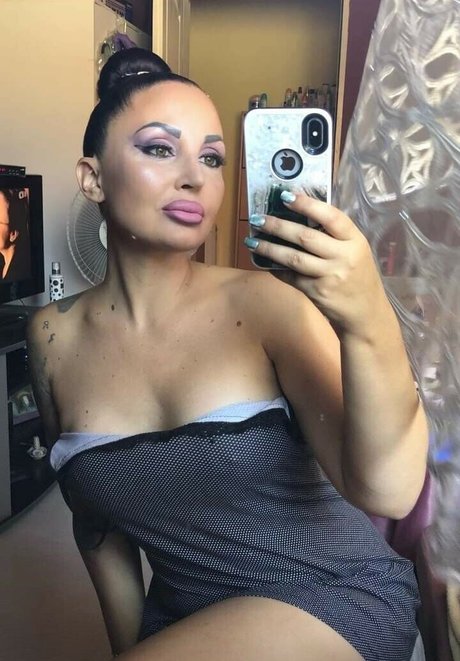 Leskovac pornstar nude picture