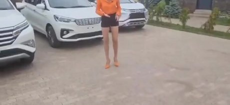 skinny milf onlyfans top photos