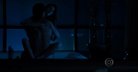 Camila Queiroz model pornographic photo