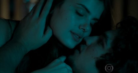 Camila Queiroz pretty model photo