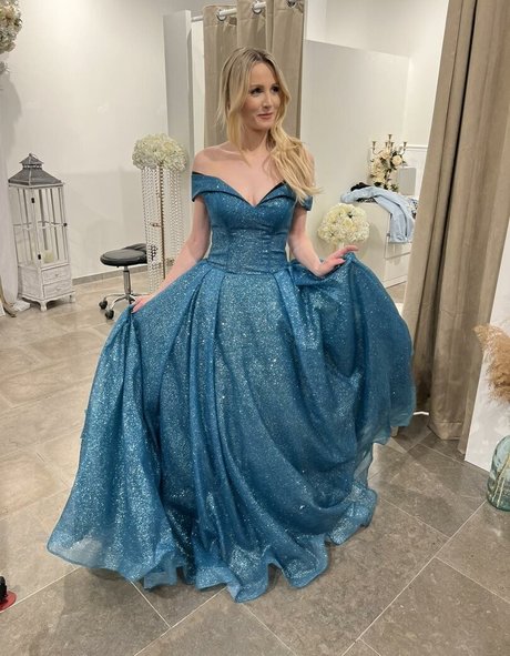 Melissa Naschenweng star pornographic images