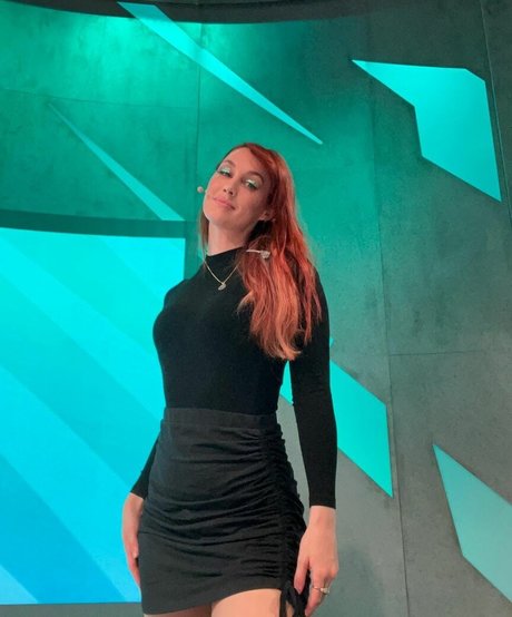 Sjokz naked actress photos