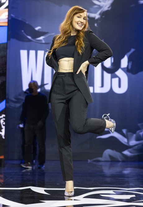 Sjokz sexy star photos