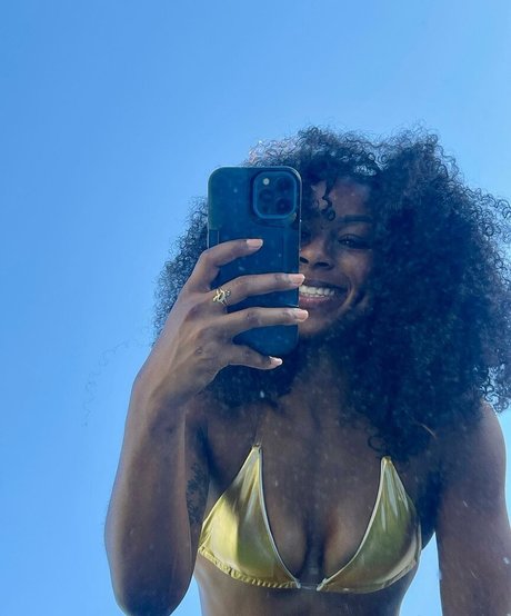 blonde handjob onlyfans xxx images