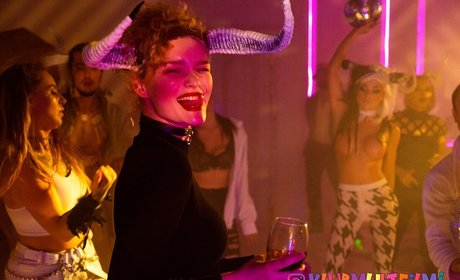 swinger milf onlyfans hot pics