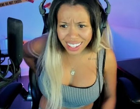 naked princess onlyfans erotic image