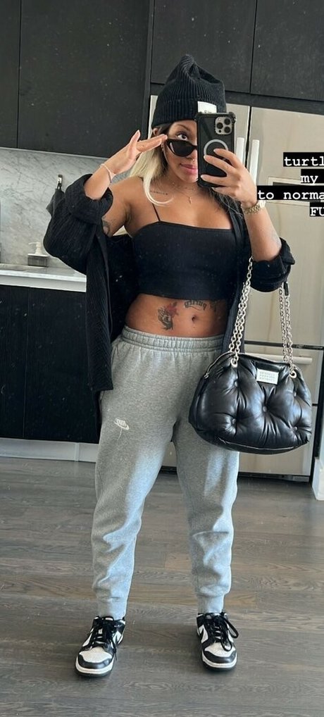 blogger onlyfans free naked galleries