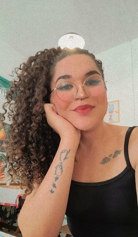 Juliana Veiga art model img