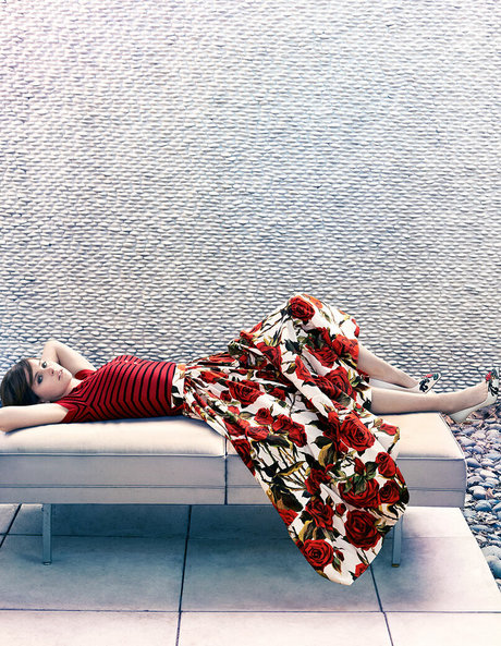 Felicity Jones model top picture