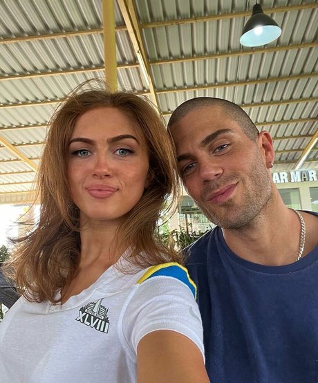 blonde asian onlyfans beautiful naked photo