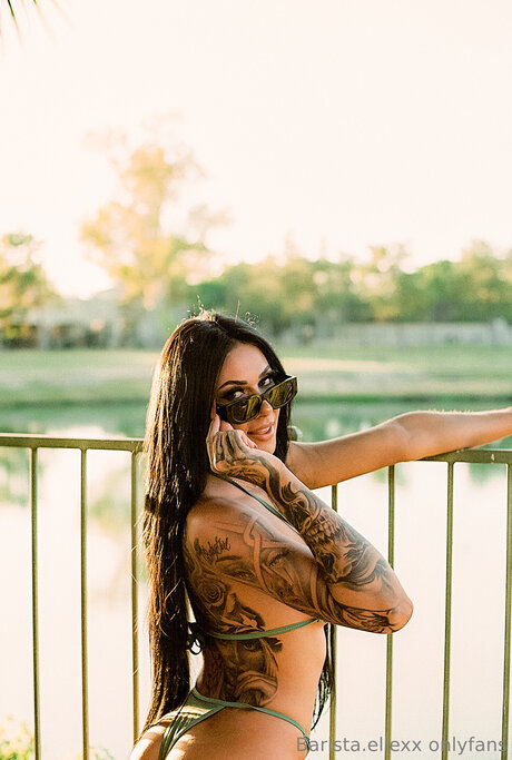 laurelemonique adult model gallery