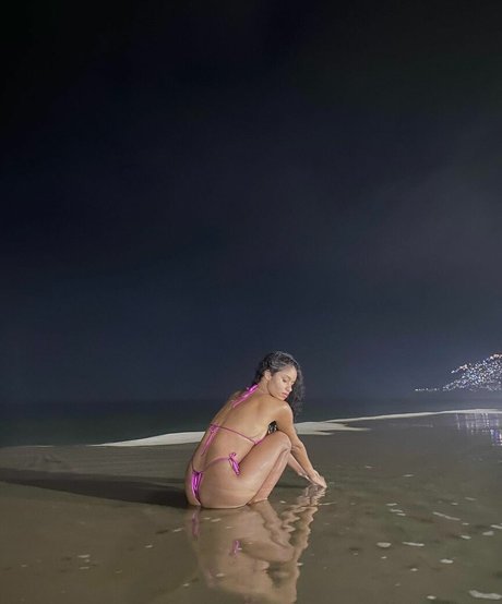 chicks with dicks onlyfans naked pic