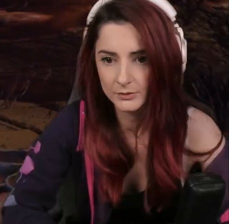 hijabi onlyfans pretty picture