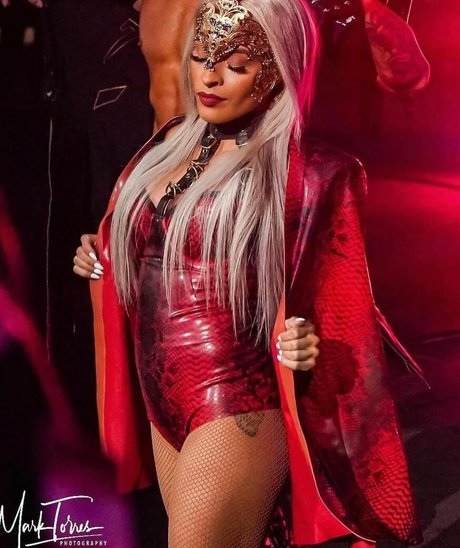 bbw lesbian onlyfans art naked images