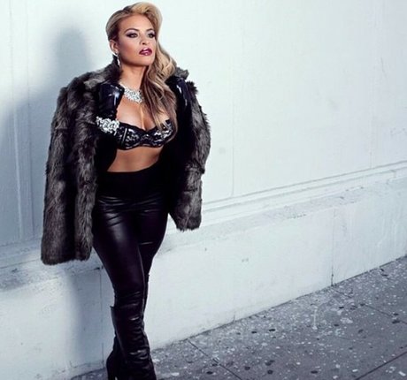 asian feet onlyfans sexy naked img