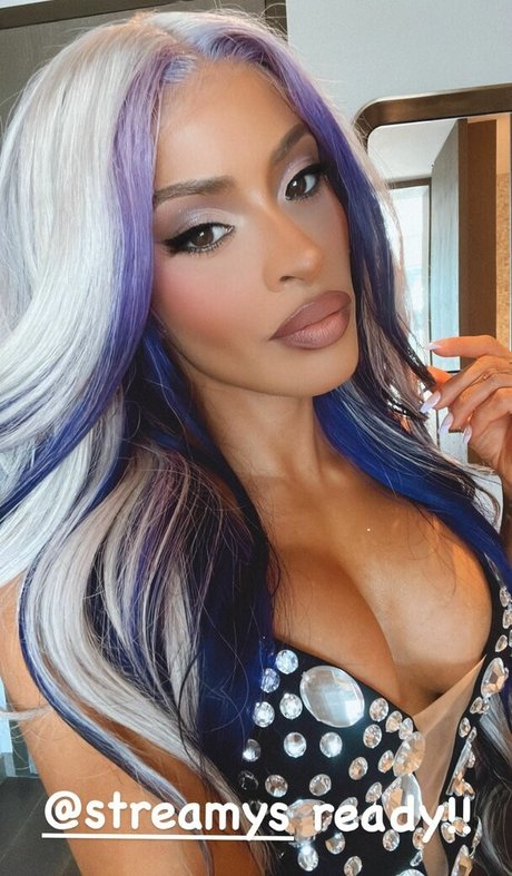 asian blonde onlyfans free gallery