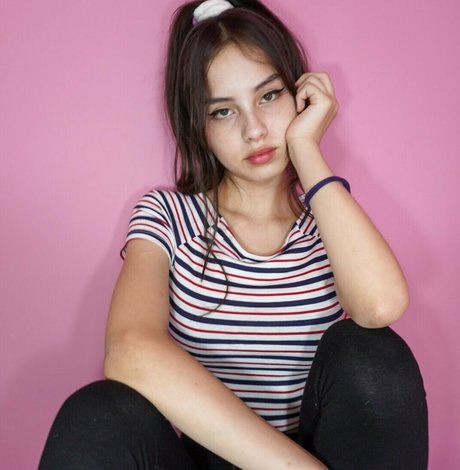 Eva Partis model xxx pic