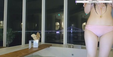 p tilda hot star galleries