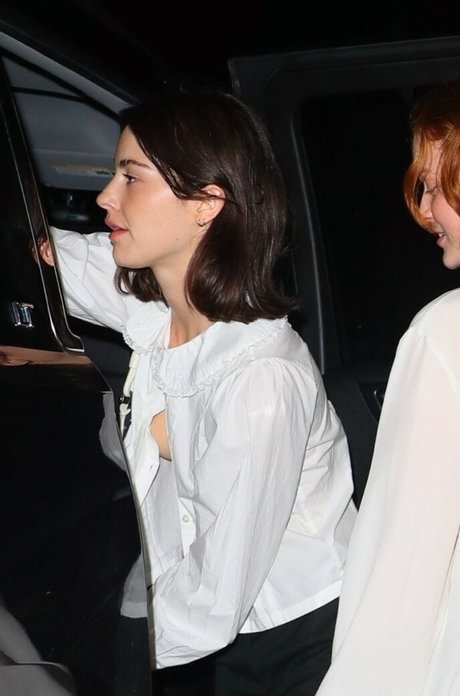 Gracie Abrams high quality actress archive