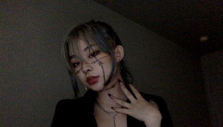 pipluptiny nude star pictures