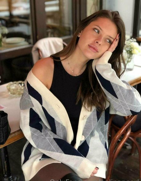 polinapearl star pornographic photos